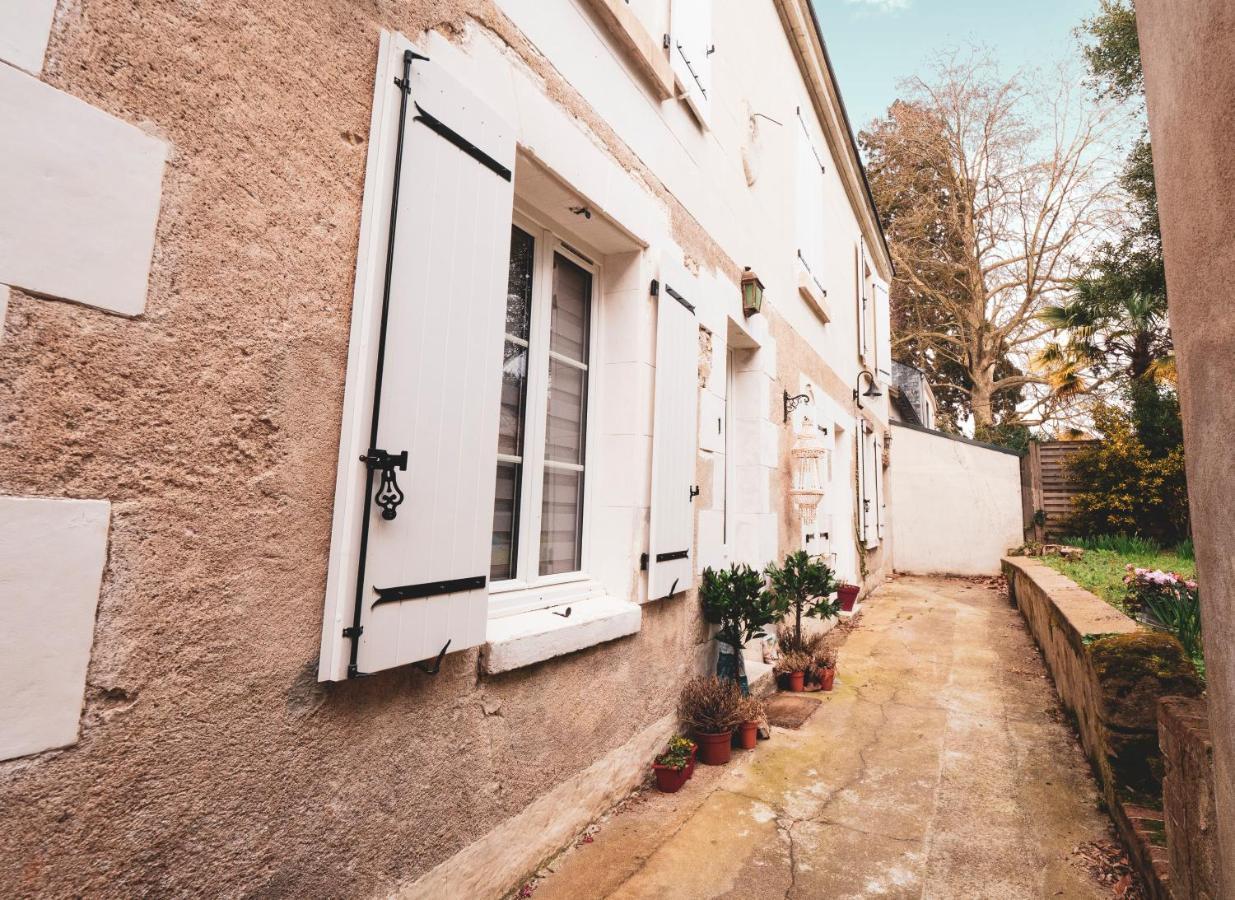 Lebeaubrun_ Hypercentre_ Duplex Apartment Amboise Bagian luar foto